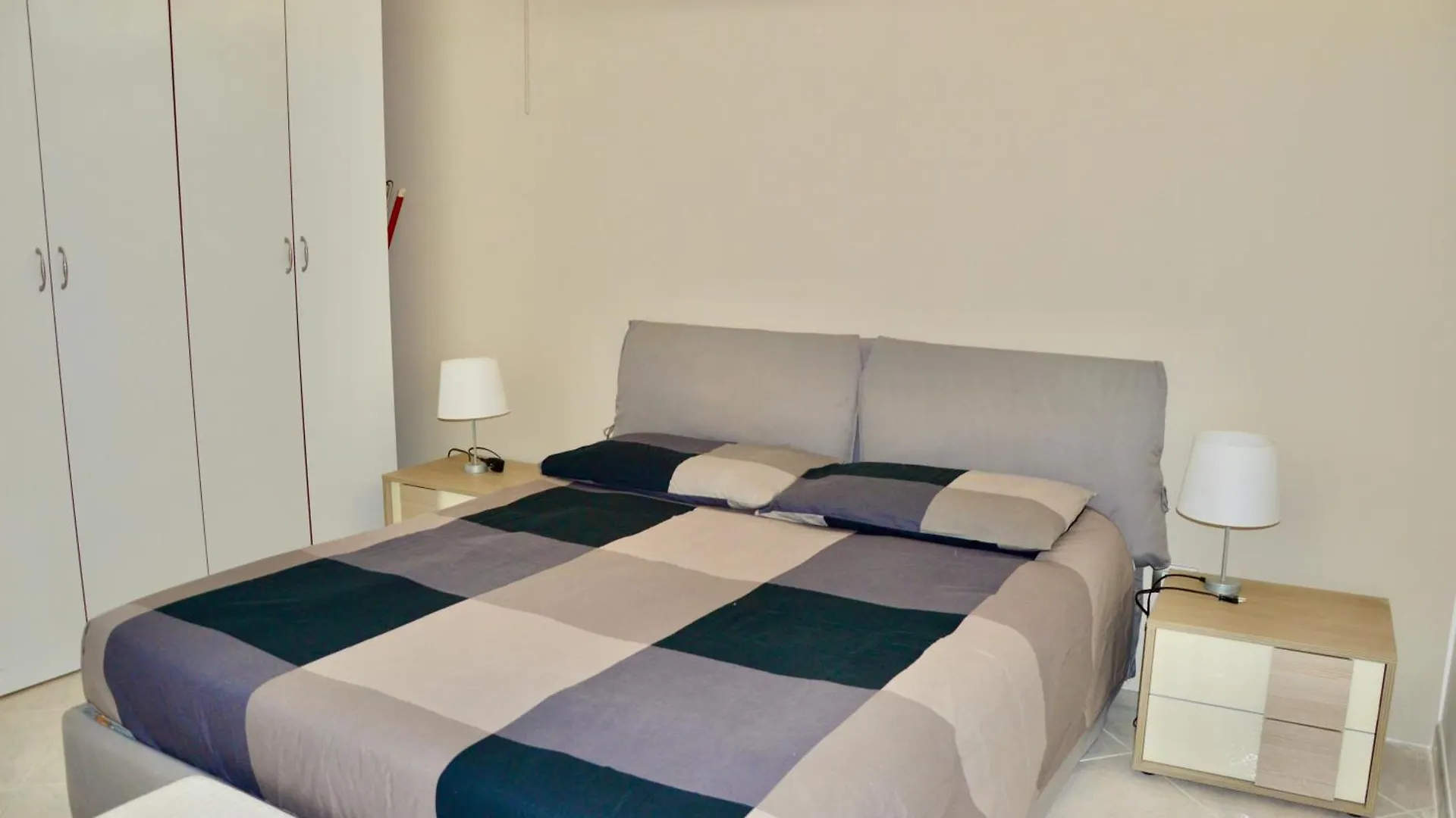Casamia Villa Avola 0*,